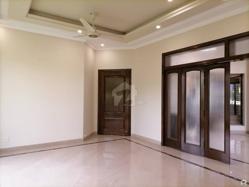 Get This House To Sale In Lahore