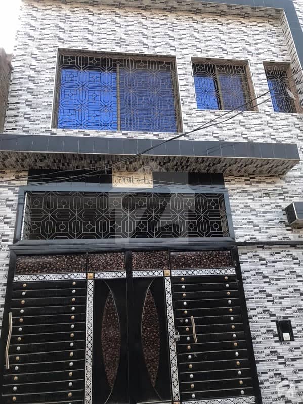 ظفروال روڈ سیالکوٹ میں 6 کمروں کا 5 مرلہ مکان 1.45 کروڑ میں برائے فروخت۔