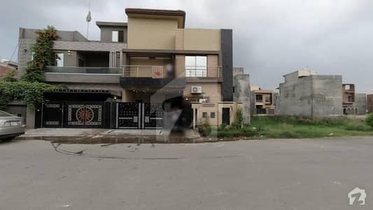 In Bismillah Housing Scheme House For Sale Sized 7 Marla In Bismillah Housing Scheme House For Sale Sized 7 Marla