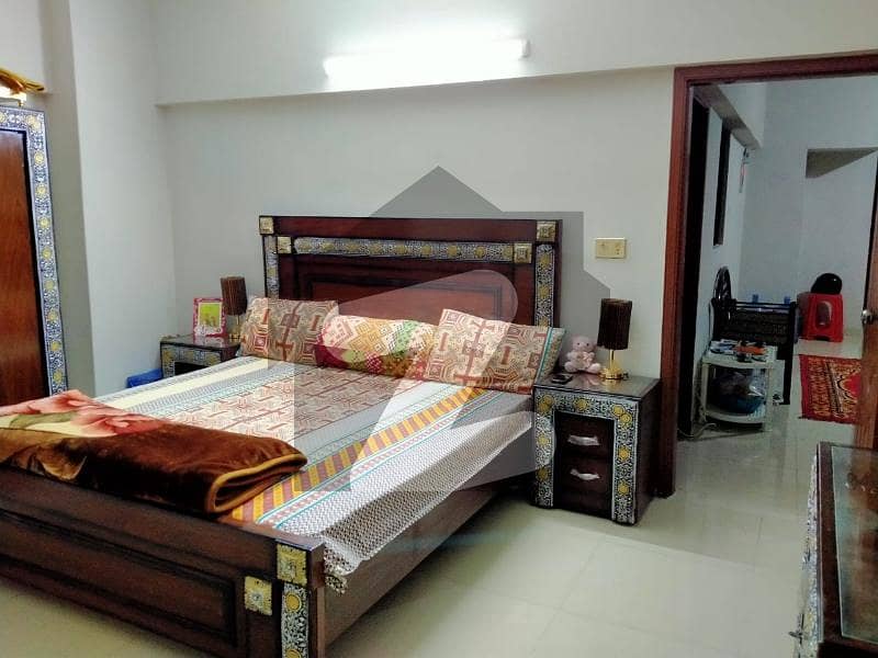 3 Bed D D Flat Available For Rent In Fb Area Block 4
