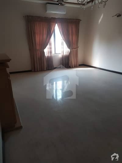 2 Kanal Full House For Rent In Gualaberg