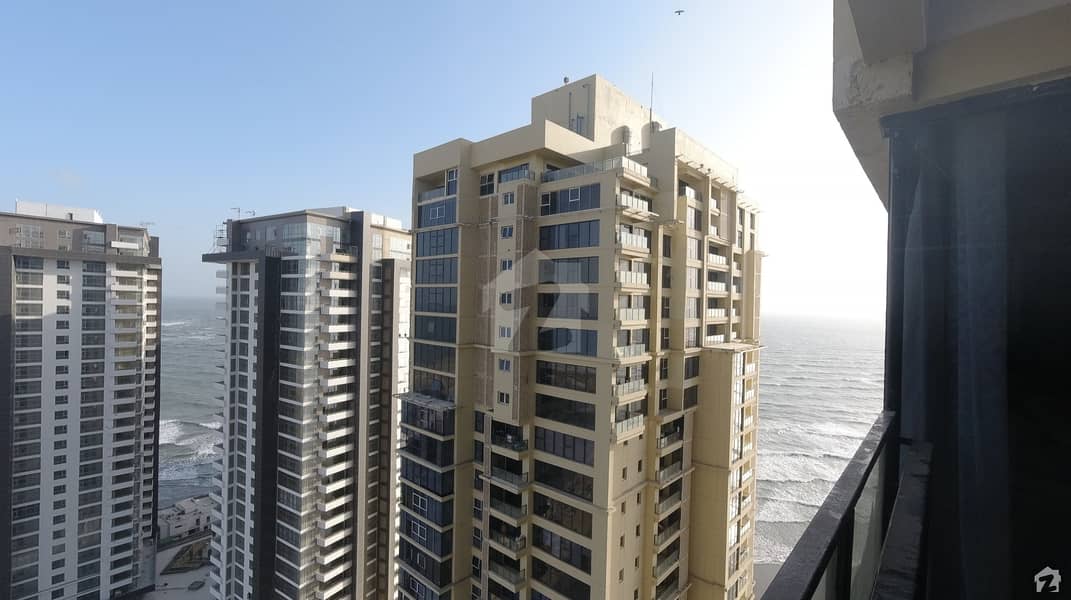 3 Bed Apartment Available In Pearl Tower Emaar Crescent Bay 3 Bed Apartment Available In Pearl Tower Emaar Crescent Bay