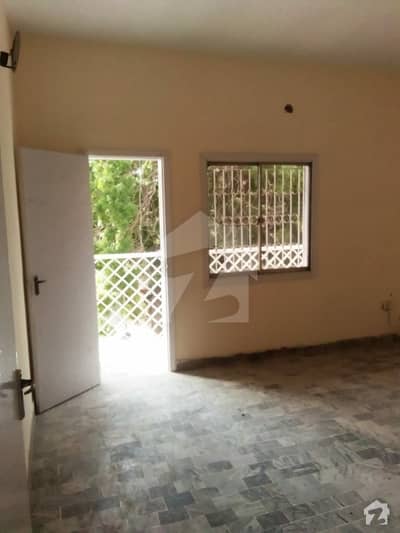 Flat Of 1250 Square Feet In Amir Khusro Is Available