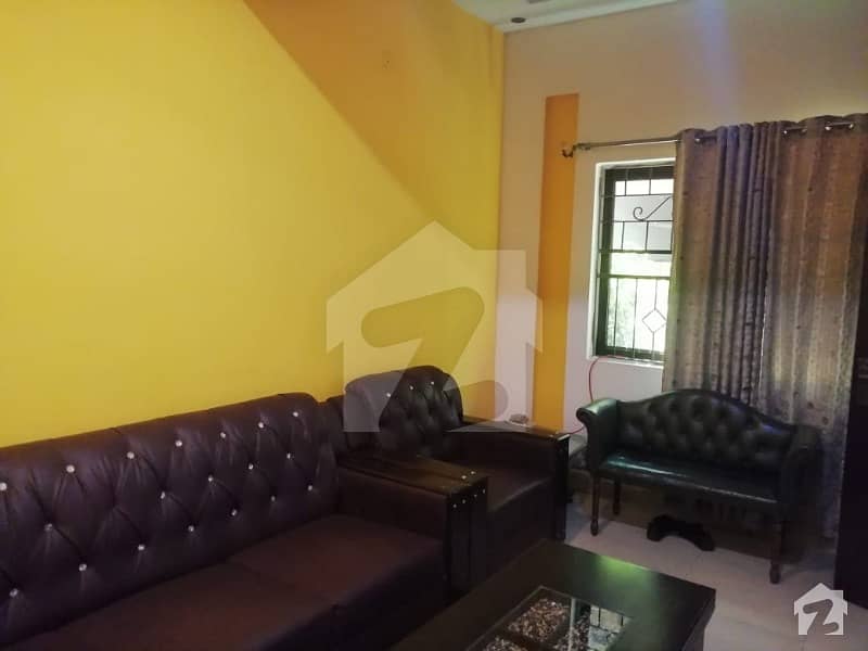 In Samanabad 450 Square Feet House For Sale