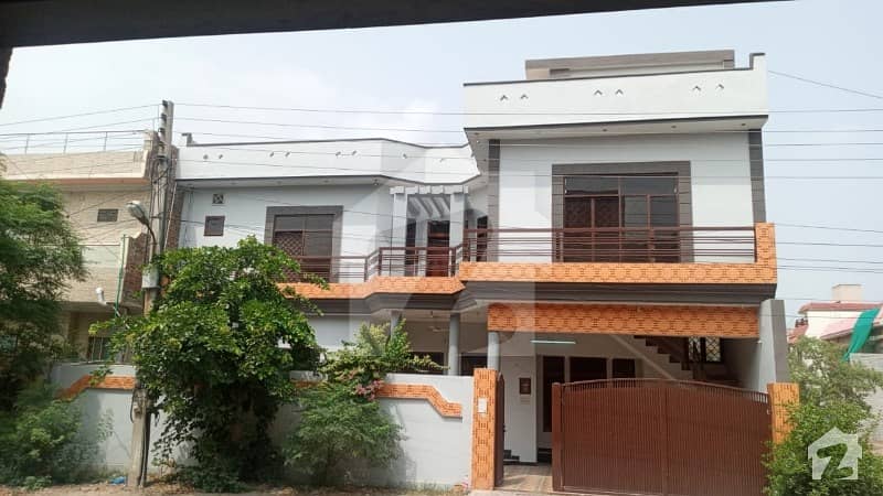 House Available For Rs 19000000 In Wapda Town Phase 1