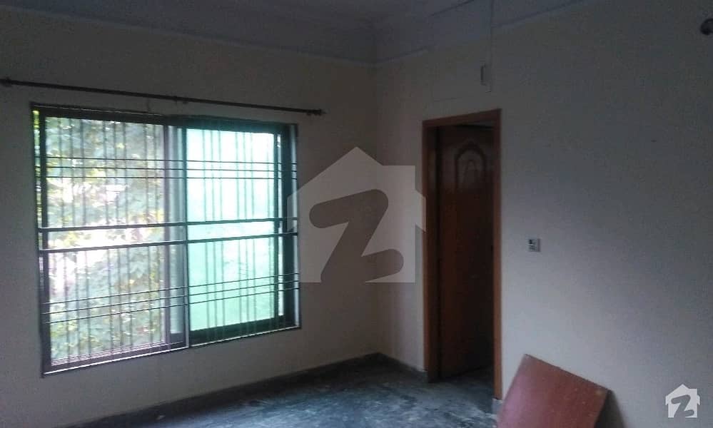 10 Marla Upper Portion Is Available For Rent In Allama Iqbal Town