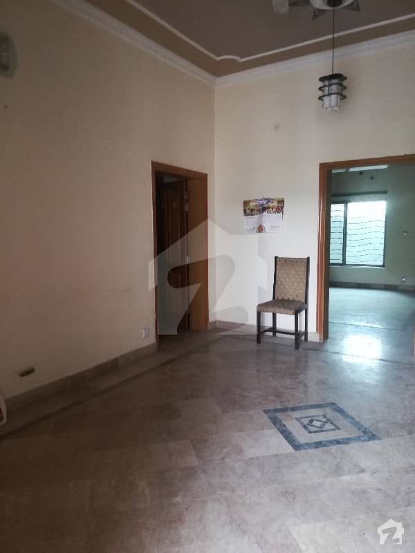 2700  Square Feet House In G-15 For Sale