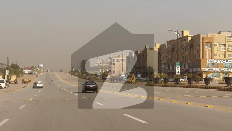 8 Marla Plot For Sale In Bahria Enclave Islamabad.