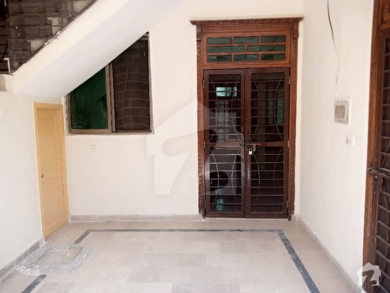 1350 Square Feet House In Only Rs. 18,500,000