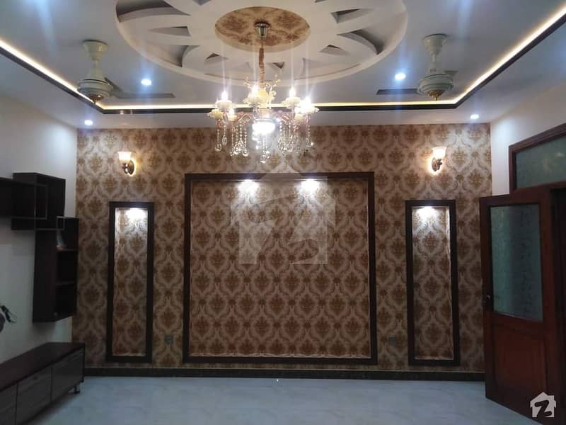 Centrally Located House In Model Town Is Available For Rent