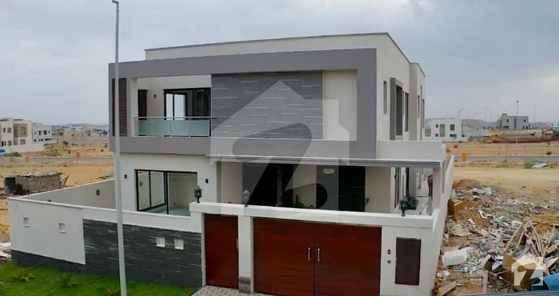 500 Yards House Premium Location A Plus Construction Villa Available For Sale