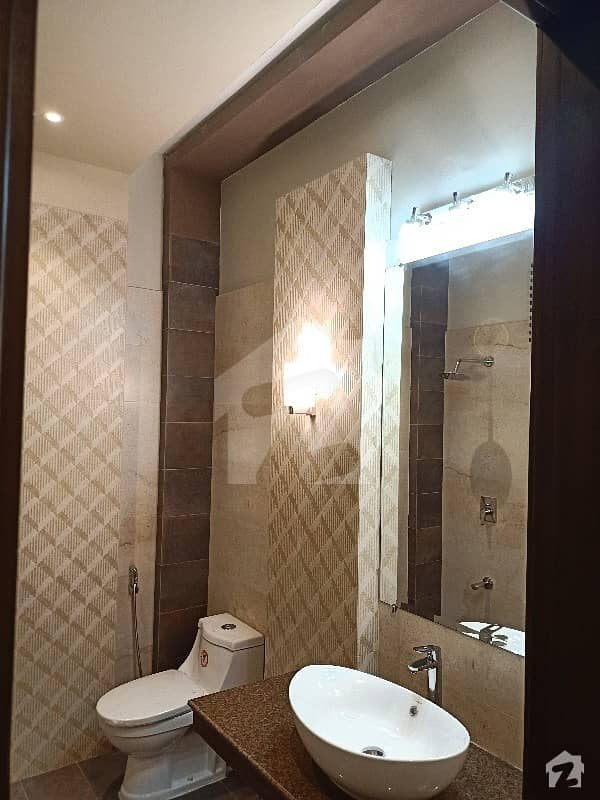100 Sq. Yard Independent Double Story Bungalow For Sell 100 Sq. Yard Independent Double Story Bungalow For Sell