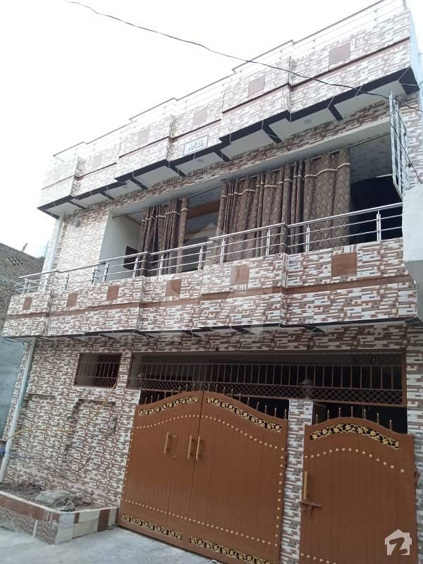 غوری ٹاؤن راولپنڈی میں 4 کمروں کا 6 مرلہ مکان 1.3 کروڑ میں برائے فروخت۔