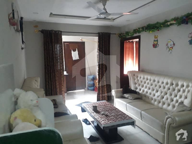 2 Bedrooms Flat For Rent 2 Bedrooms Flat For Rent