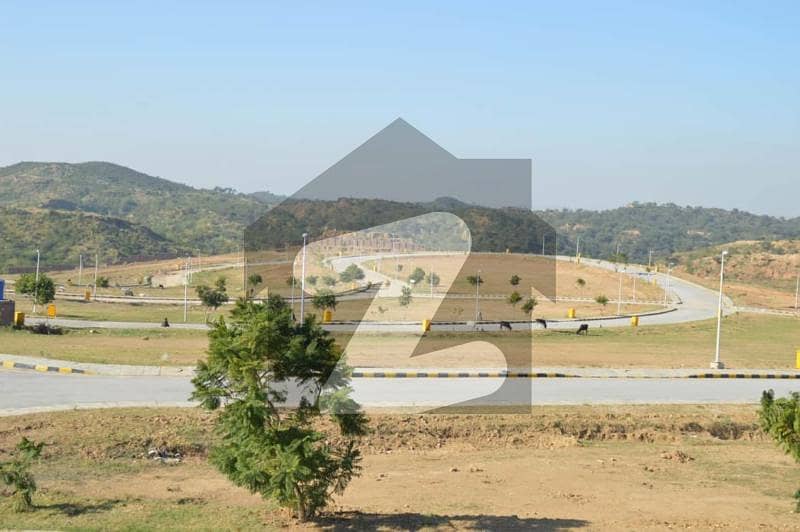 1 Kanal With Extra Land Plot For Sale