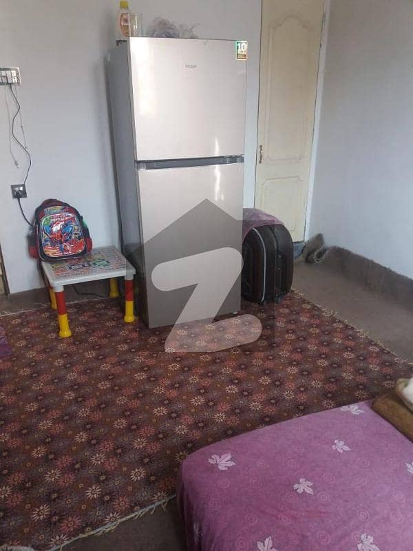 بفر زون - سیکٹر 16-A بفر زون نارتھ کراچی کراچی میں 4 کمروں کا 2 مرلہ مکان 50 لاکھ میں برائے فروخت۔