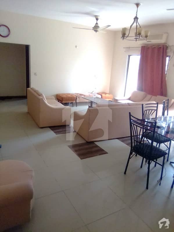 3rd Floor Apartment Near Masjid Park Facing 3rd Floor Apartment Near Masjid Park Facing