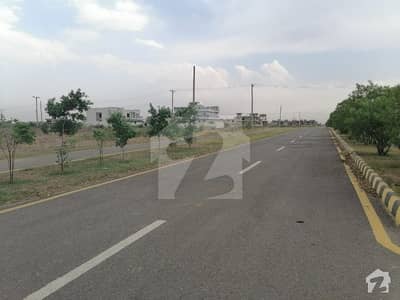 10 Marla Fresh House Available For Sale In 3 C1 Regi Model Town 10 Marla Fresh House Available For Sale In 3 C1 Regi Model Town