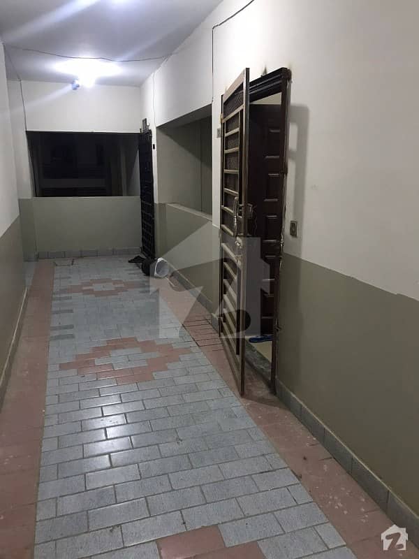 700 Square Feet Flat For Sale Is Available In North Karachi