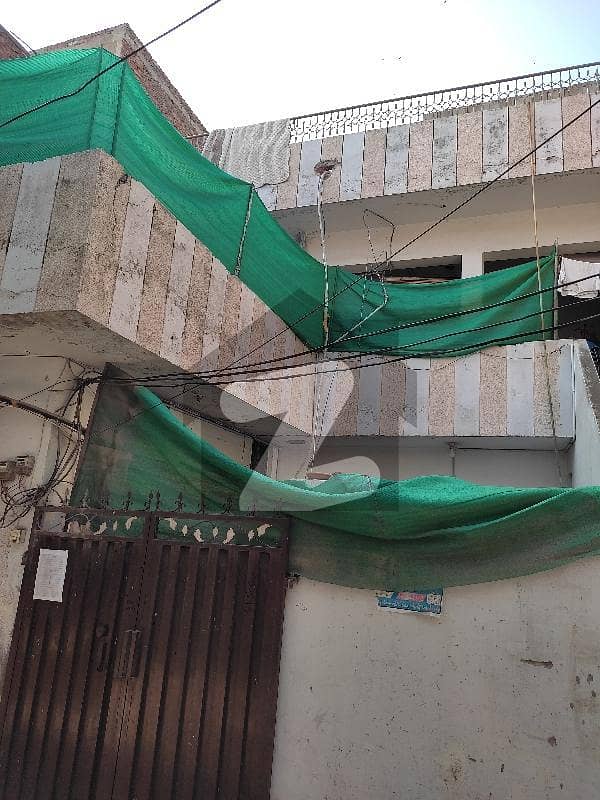 مکہ کالونی لاہور میں 6 کمروں کا 4 مرلہ مکان 90 لاکھ میں برائے فروخت۔