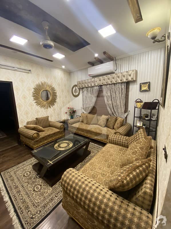 پنجاب کوآپریٹو ہاؤسنگ سوسائٹی لاہور میں 4 کمروں کا 6 مرلہ مکان 1.4 کروڑ میں برائے فروخت۔