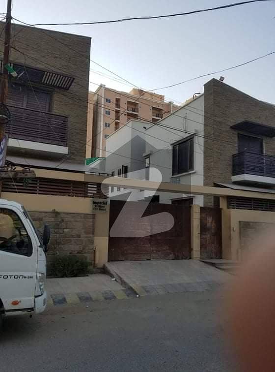 کلفٹن ۔ بلاک 8 کلفٹن کراچی میں 4 کمروں کا 10 مرلہ مکان 8.75 کروڑ میں برائے فروخت۔