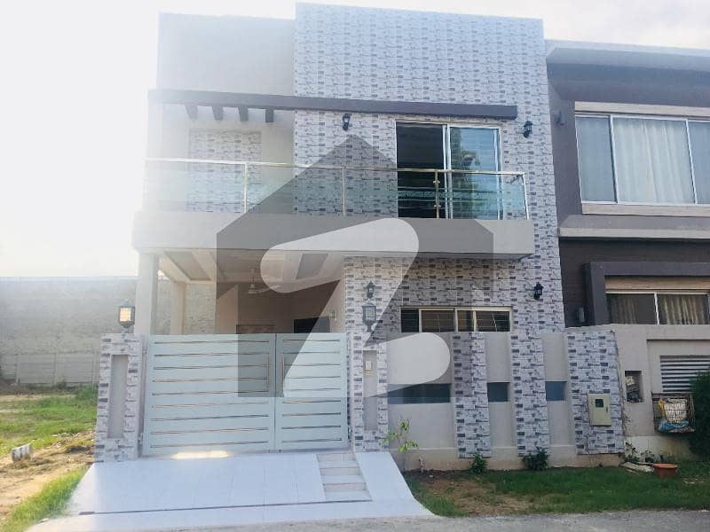 5 Marla Beautiful Bungalow For Sale Near To Park In Dha Phase 6