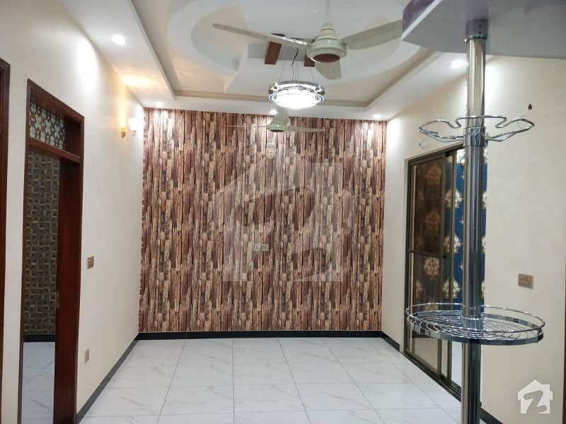گلشنِ معمار - سیکٹر آر گلشنِ معمار گداپ ٹاؤن کراچی میں 4 کمروں کا 5 مرلہ مکان 1.7 کروڑ میں برائے فروخت۔