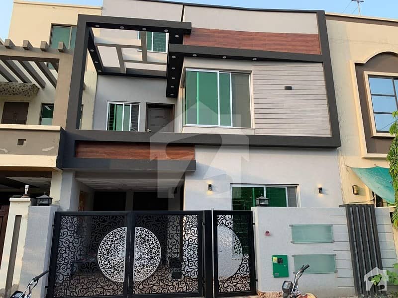 5 marla used house for rent bahria town