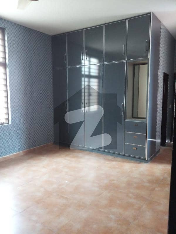 2 Kanal House Upper Portion is Available For Rent