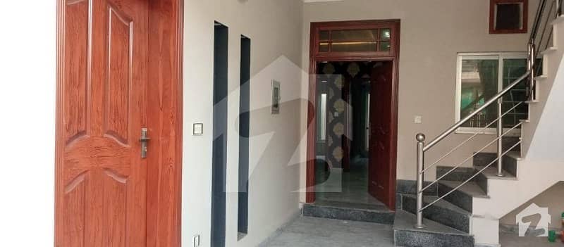 صنوبر سٹی۔ گرین ولاز صنوبر سٹی اڈیالہ روڈ راولپنڈی میں 4 کمروں کا 5 مرلہ مکان 82 لاکھ میں برائے فروخت۔