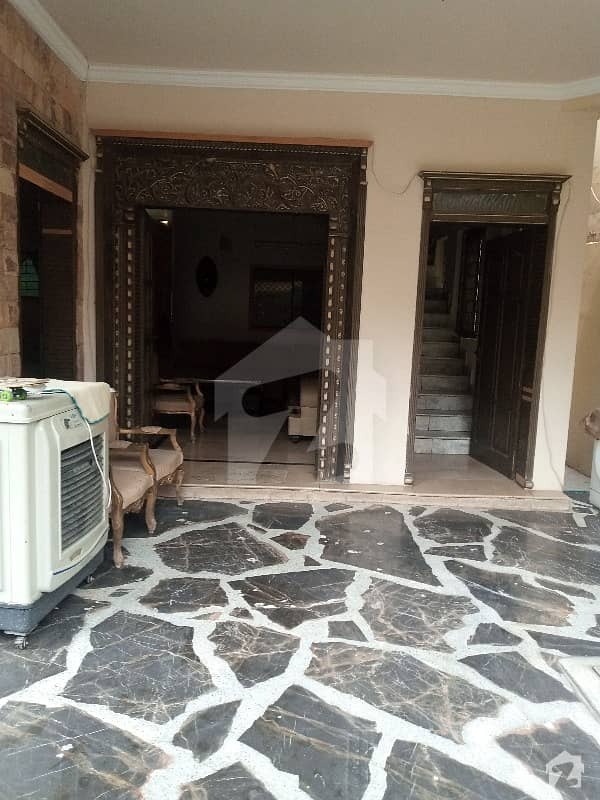 چکلالہ سکیم 3 چکلالہ سکیم راولپنڈی میں 6 کمروں کا 10 مرلہ مکان 1.5 کروڑ میں برائے فروخت۔