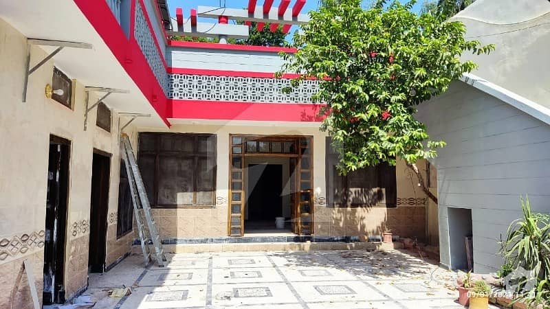 12 Marla Na Bungalow For Sale At Near To Qazi Complex