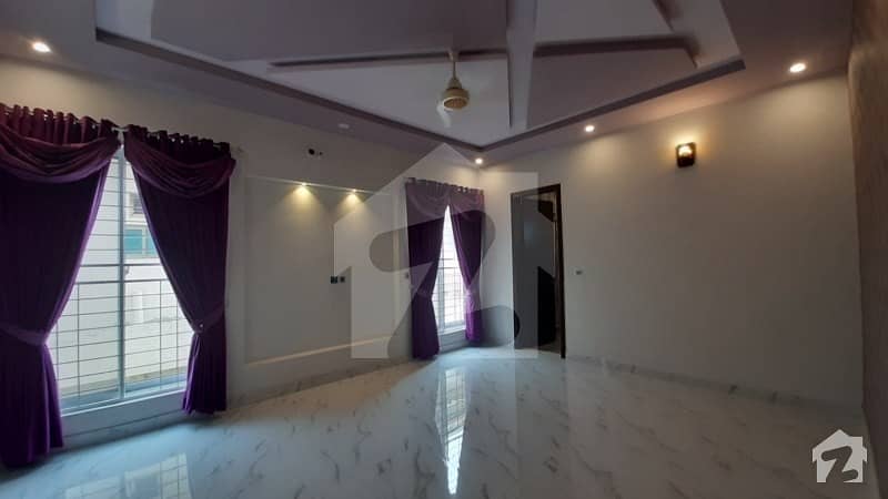 1 Kanal House In EME Society For Sale