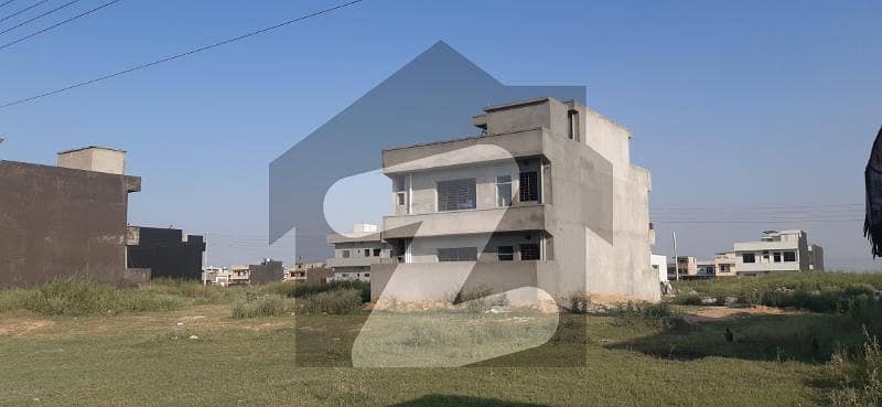 In Mpchs - Block E Residential Plot For Sale Sized 1350 Square Feet