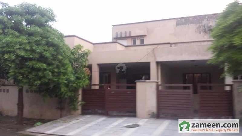 7 Marla House With Gas In Punjab Society Near Bahria Town Is For Rent