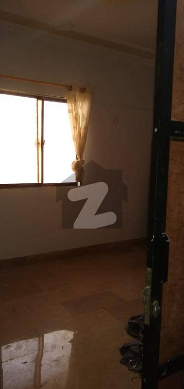 ناظم آباد کراچی میں 2 کمروں کا 4 مرلہ زیریں پورشن 70 لاکھ میں برائے فروخت۔