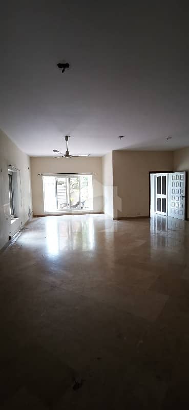 4 Bedrooms, Double Storey House Size 1 Kenal Available For Rent