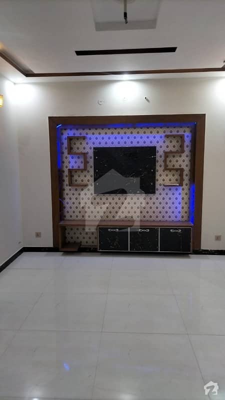 5 Marla Almost Brand New Double Story House For Silent Office Or Family In Johar Town Near Emporium Mall