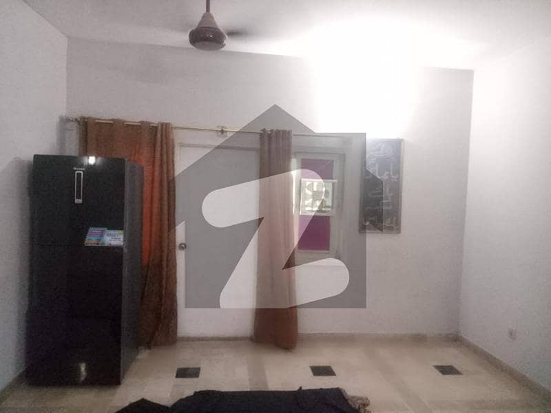 Bungalow Upper Portion For Sale In Shahfaisal Colony No. 3