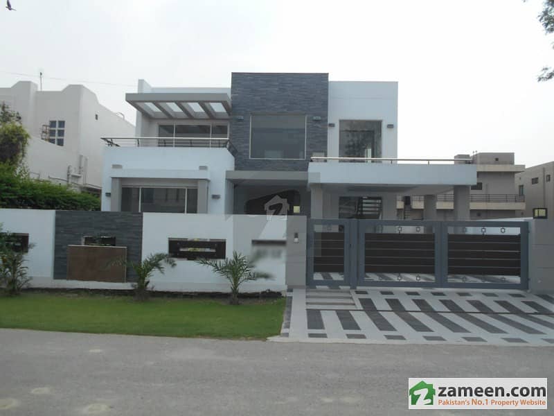 1 Kanal Brand New Slightly Beautiful Upper Portion For Rent In DHA Phase 4