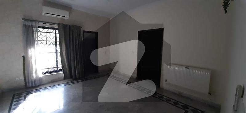Ideally Located House For Sale Near Jinnah Super Market F-7