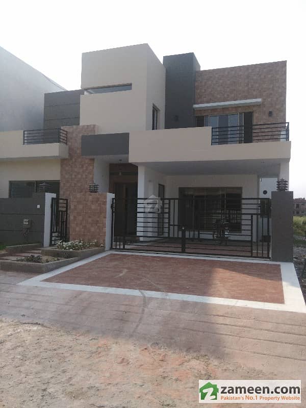 Beautiful House For Sale At Reasonable Price in G-13/3