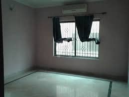 G11/3 1100Sqfeet Flat for sale in very resoanable prize. . . . 2bed rooms