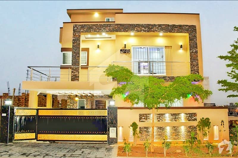 بحریہ ٹاؤن فیز 8 بحریہ ٹاؤن راولپنڈی راولپنڈی میں 5 کمروں کا 10 مرلہ مکان 2.55 کروڑ میں برائے فروخت۔