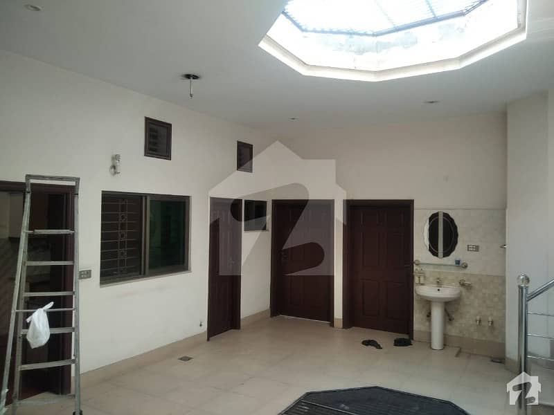 Double Storey House Park Facing For Rent