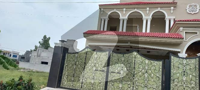 او پی ایف ہاؤسنگ سکیم - بلاک ای او پی ایف ہاؤسنگ سکیم لاہور میں 3 کمروں کا 1 کنال بالائی پورشن 65 ہزار میں کرایہ پر دستیاب ہے۔