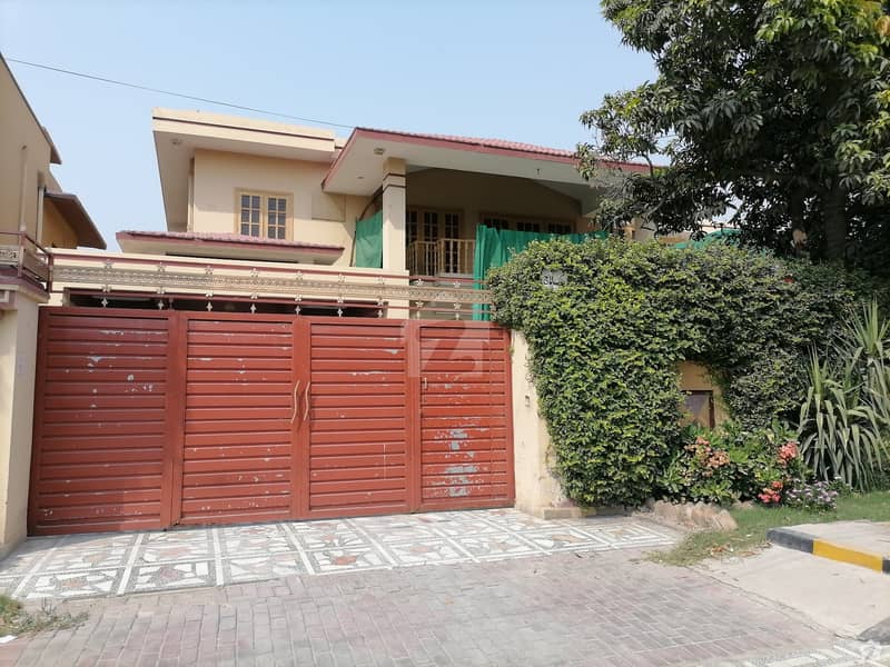 1 Kanal House In Rs 100,000,000 Is Available In Shami Road