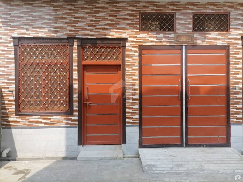 House For Grabs In 3.5 Marla Peshawar
