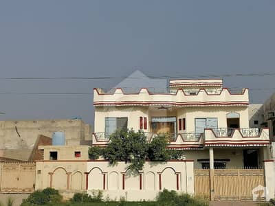 10 Marla House On Main Hiran Minar Road Sheikhupura, Near Beacon House School